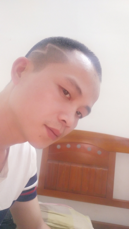 骑着蜗牛看世界的第一张照片--认干亲服务网