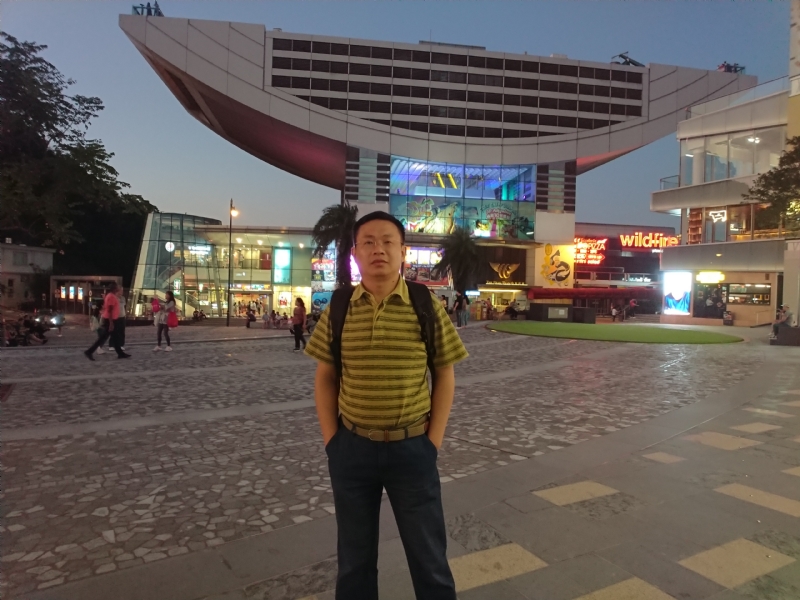 人间四月天的第一张照片--认干亲服务网