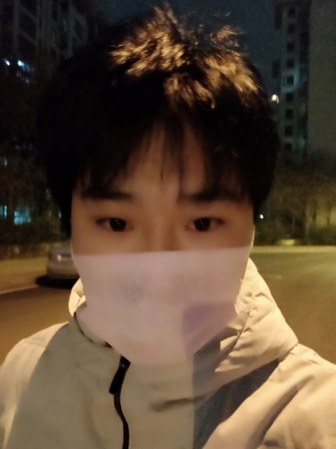 偏丶执的第一张照片--认干亲服务网