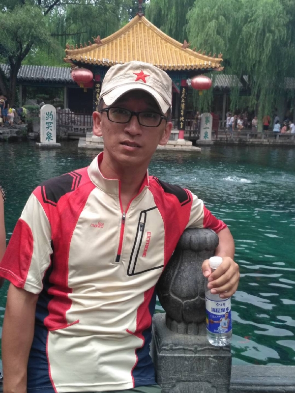 晓峰的第二张照片--认干亲服务网