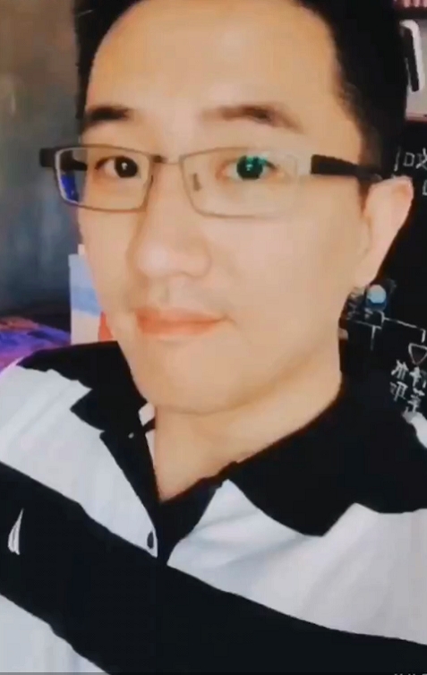 虎子的第一张照片--认干亲服务网