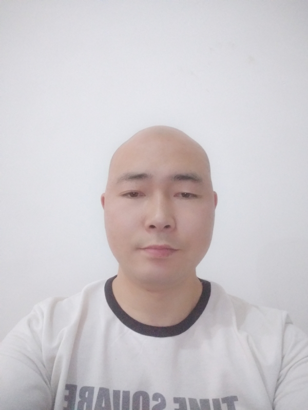 强壮持久的男人的第一张照片--认干亲服务网