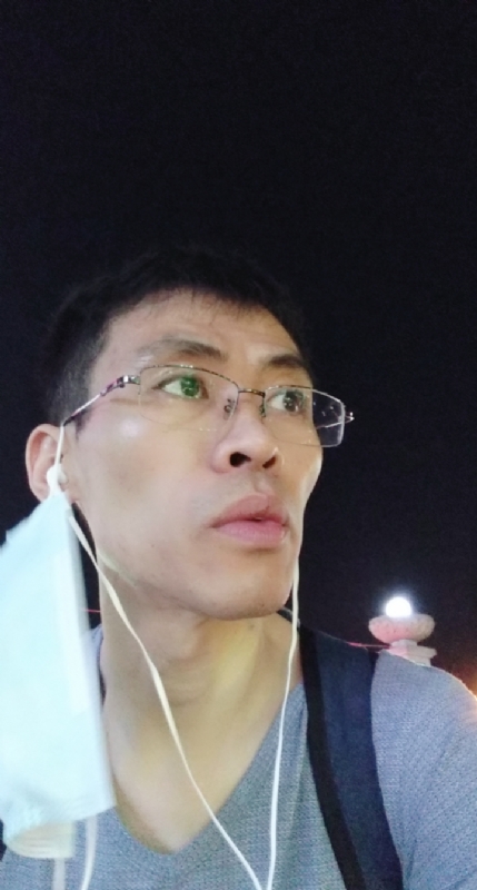 上善若水任方圆的第一张照片--认干亲服务网