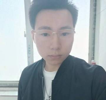 人在旅途的第一张照片--认干亲服务网