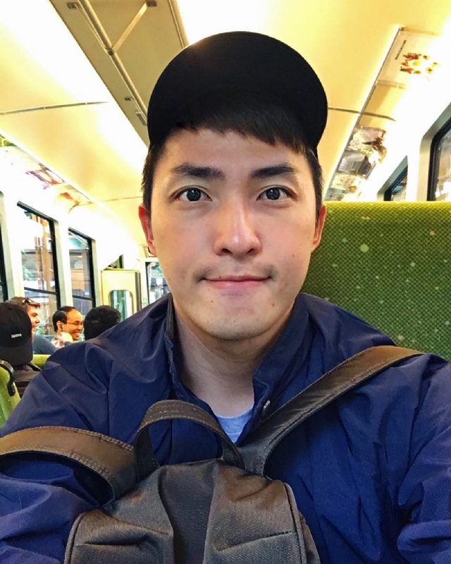 幸福满满的第一张照片--认干亲服务网