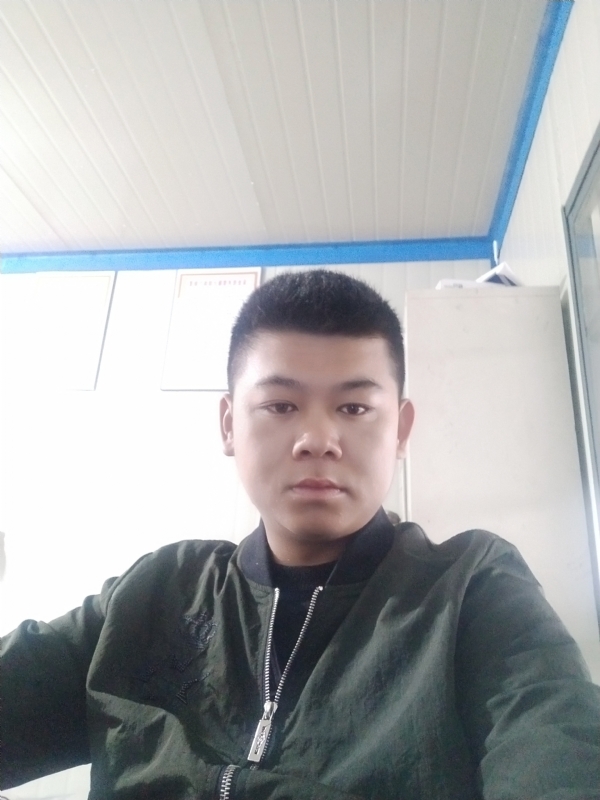 少校的第一张照片--认干亲服务网