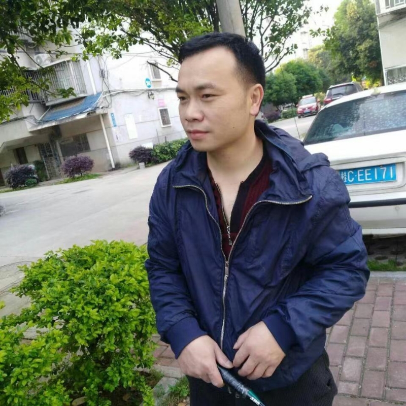 灰色足迹的第一张照片--认干亲服务网