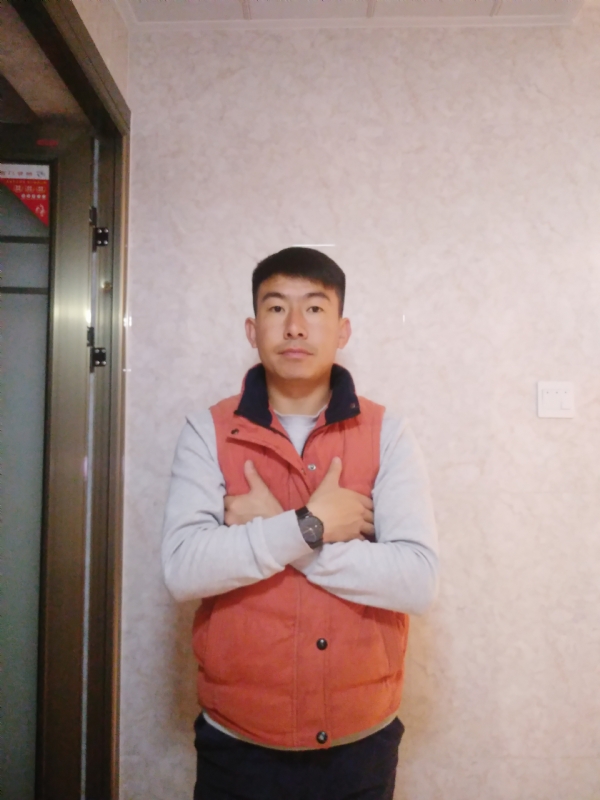 石林小伙的第二张照片--认干亲服务网