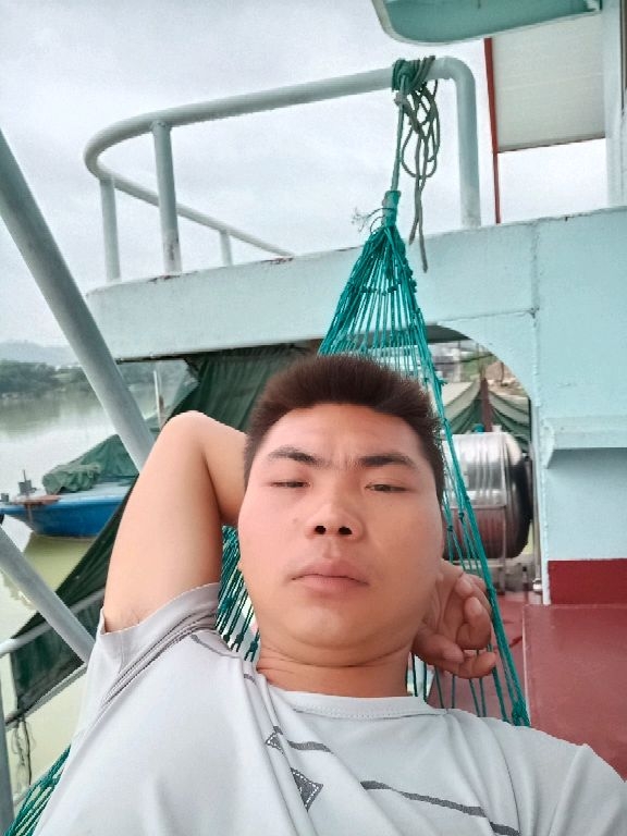 小哥哥的第一张照片--认干亲服务网