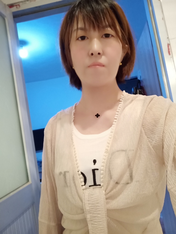 芬儿的第五张照片--认干亲服务网