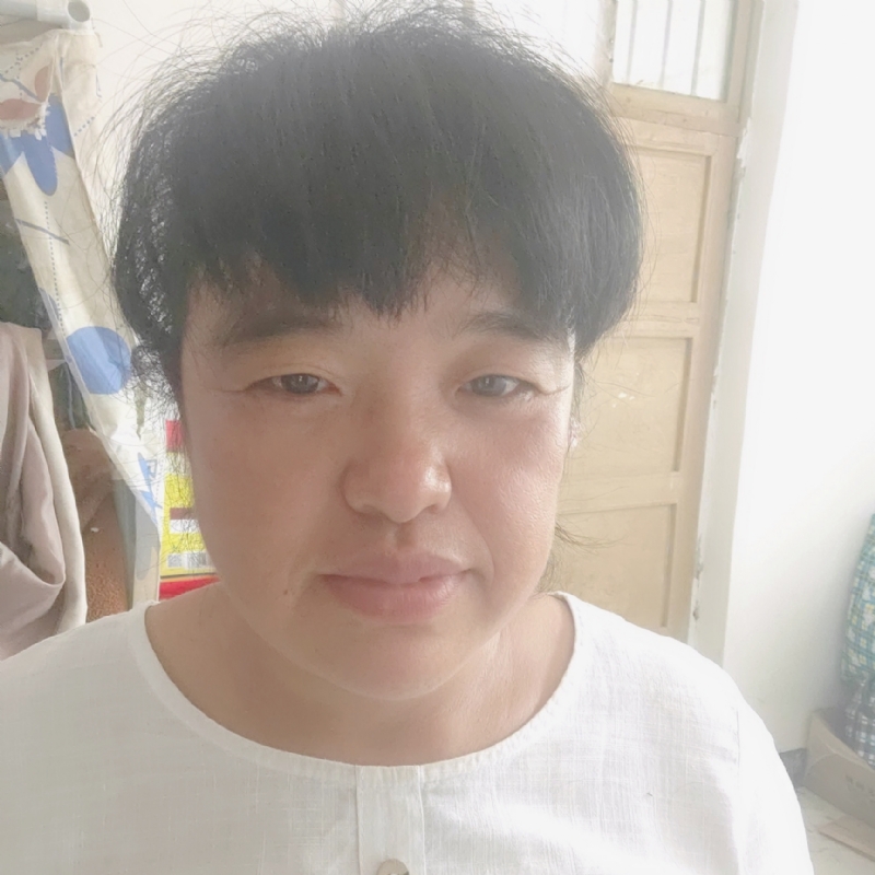 二妮的第一张照片--认干亲服务网