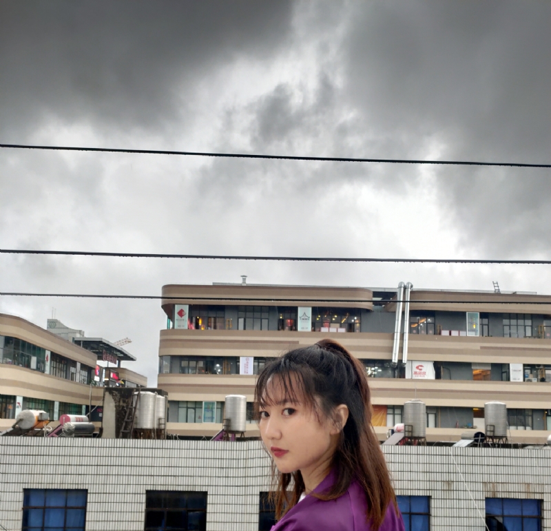 李家小姐的第二张照片--认干亲服务网