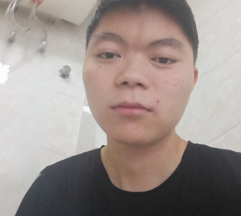 秦洋的第四张照片--认干亲服务网