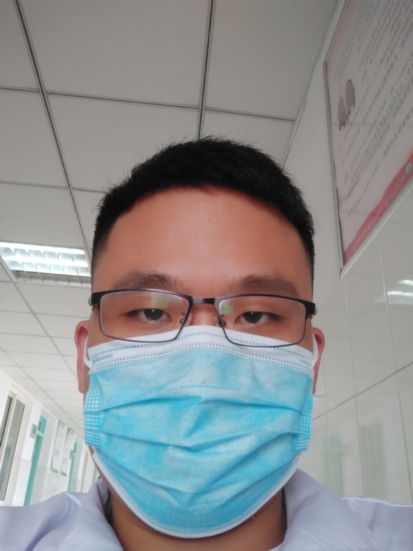 风轻云淡的第一张照片--认干亲服务网