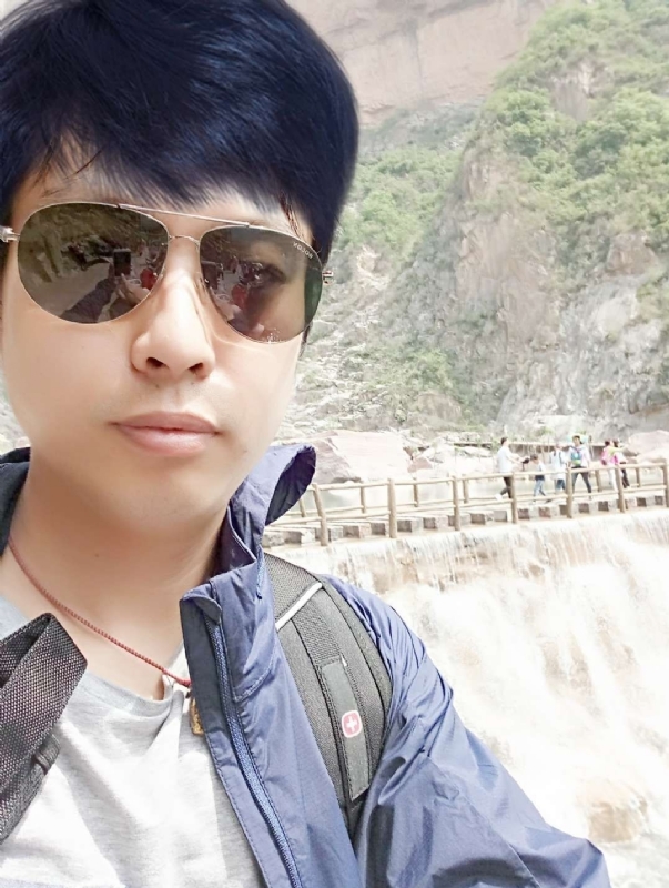 雅俗共赏的第一张照片--认干亲服务网