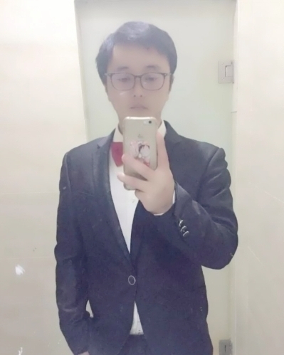 疯狂的肚子的第一张照片--认干亲服务网