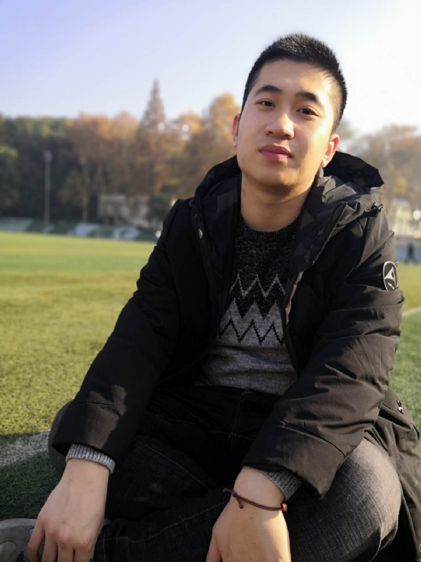 你是猪猪的第一张照片--认干亲服务网