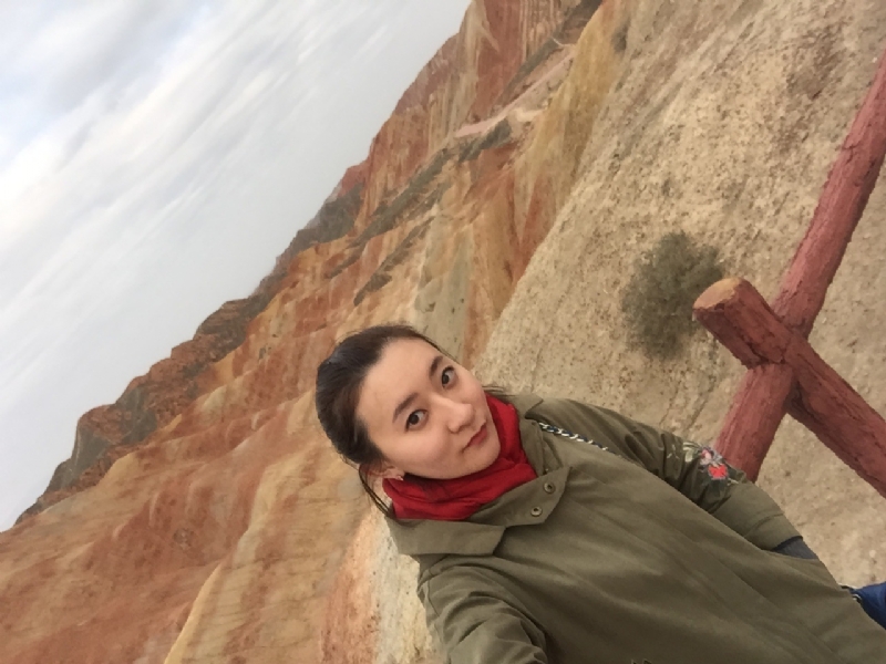 依雪的第一张照片--认干亲服务网