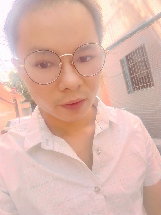 楠呐的第四张照片--认干亲服务网