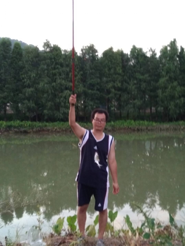 平凡人生的第三张照片--认干亲服务网