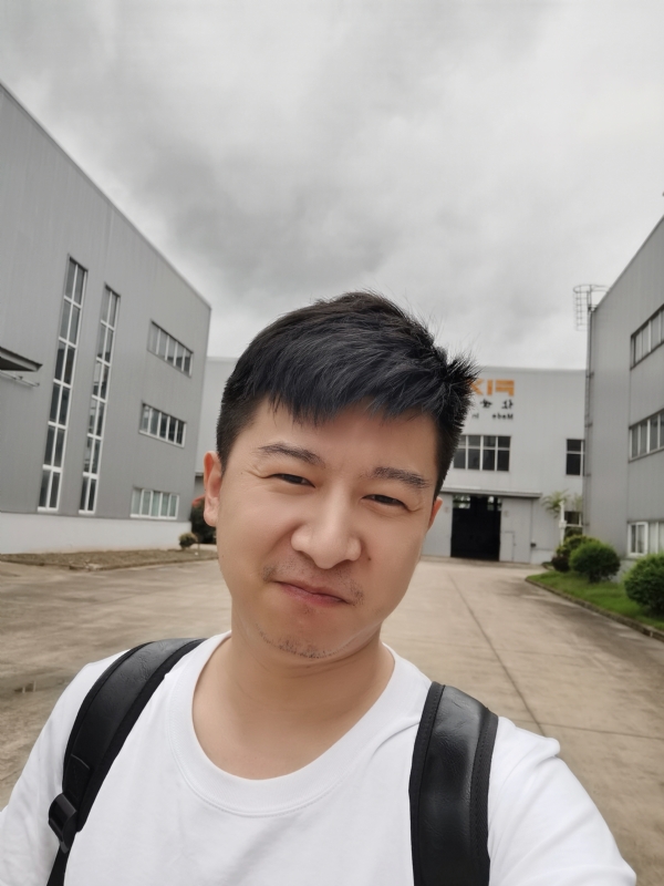 二叔的第二张照片--认干亲服务网