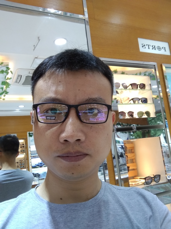 冰羽蓝的第一张照片--认干亲服务网