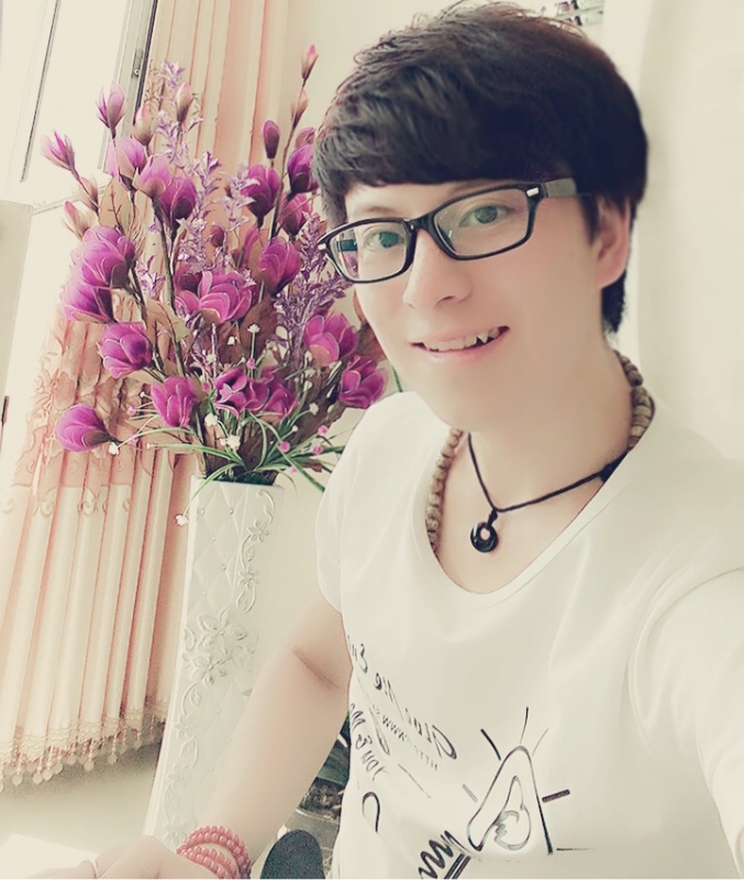 半°的第三张照片--认干亲服务网