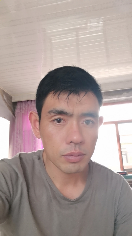 小草莓1981的第一张照片--认干亲服务网