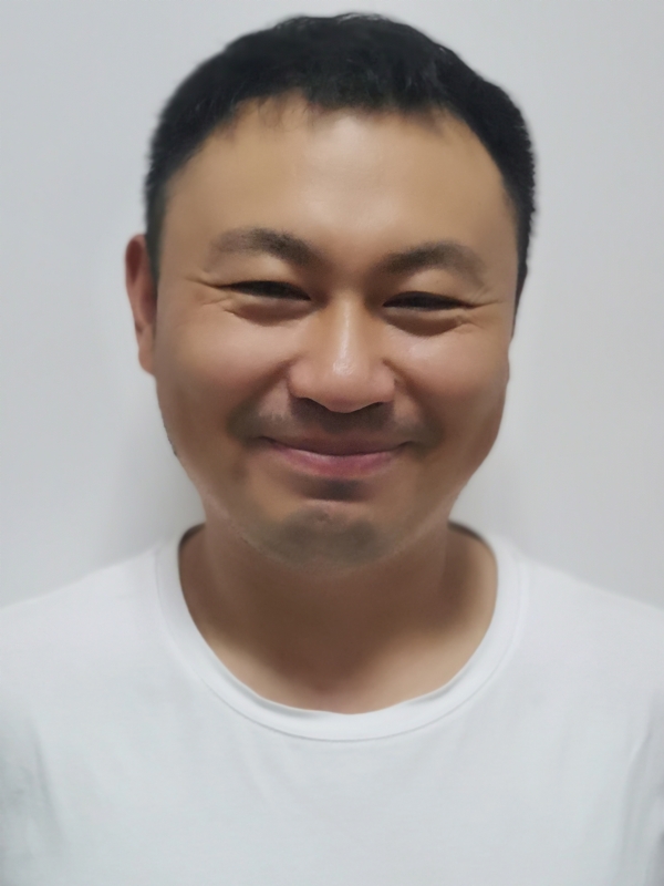 汪老师的第一张照片--认干亲服务网