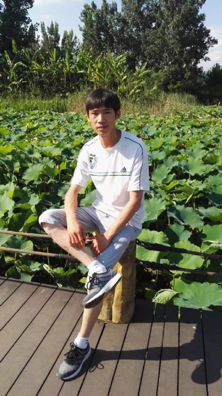 洛佐山娃的第一张照片--认干亲服务网