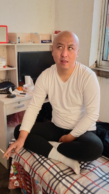 刘斌的第一张照片--认干亲服务网