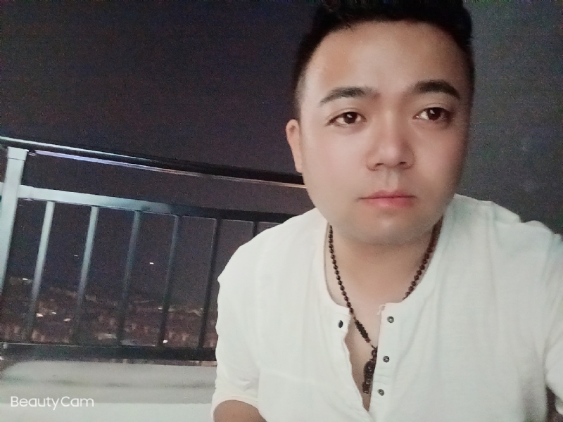 可么嗯哼的第二张照片--认干亲服务网