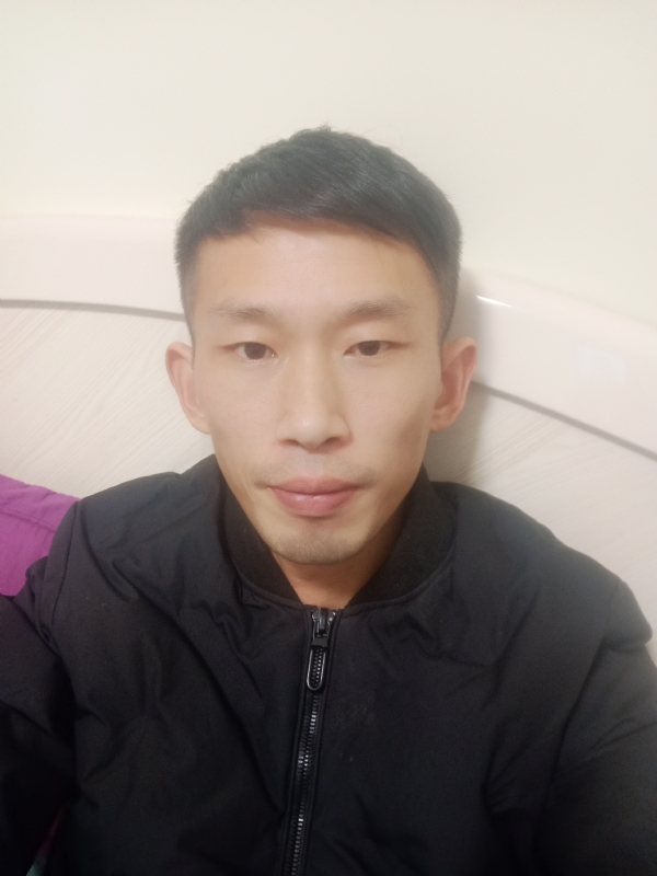 亮儿的第一张照片--认干亲服务网