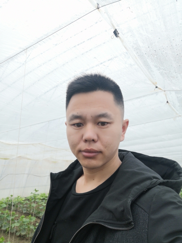 宇成的第一张照片--认干亲服务网