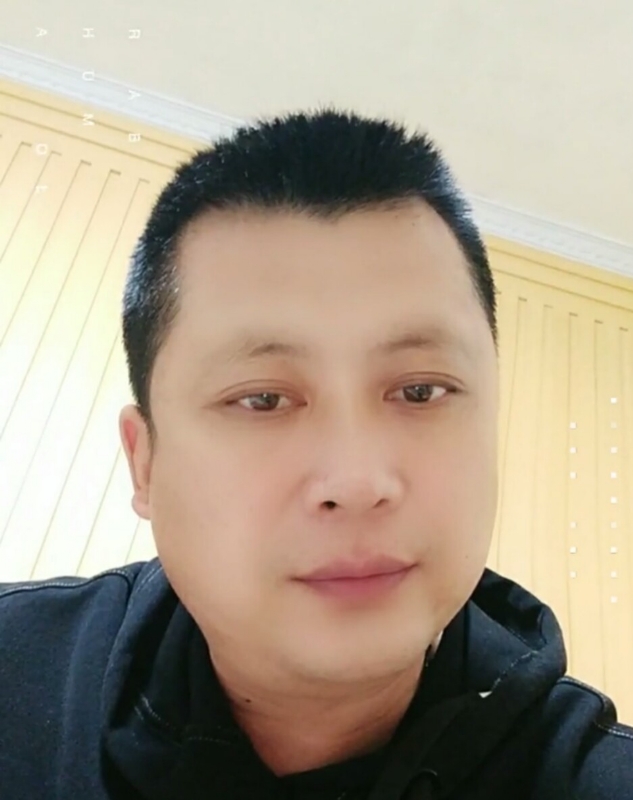 追梦者的第一张照片--认干亲服务网