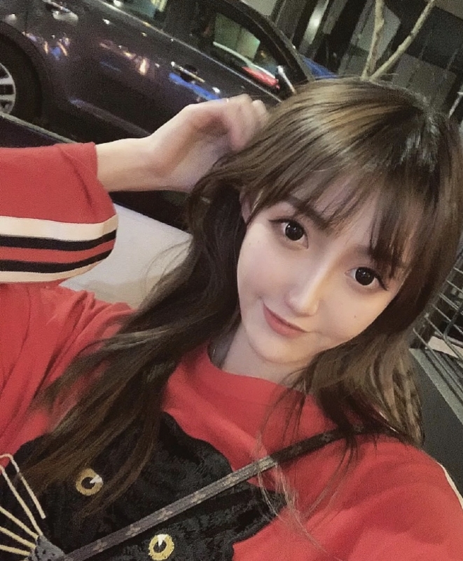 安娜的第一张照片--认干亲服务网