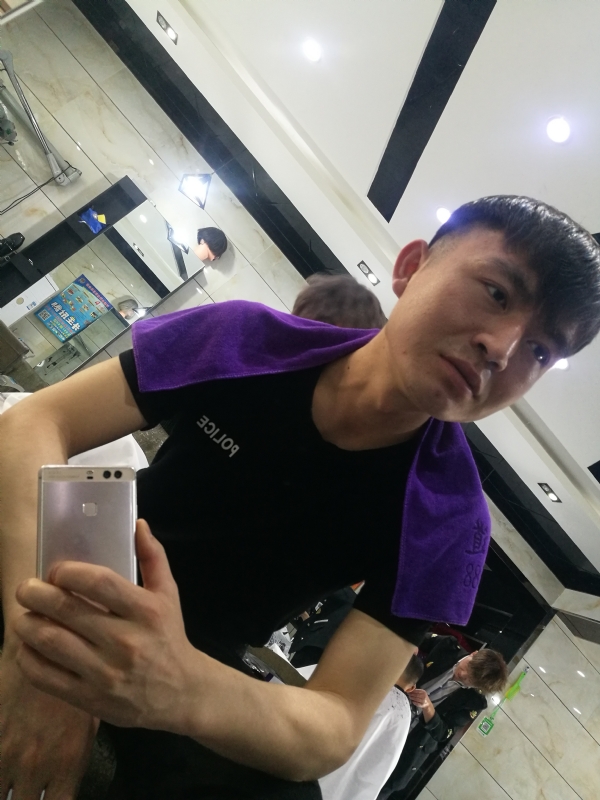 未来可期的我的第四张照片--认干亲服务网