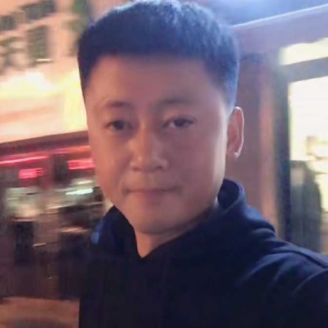 屋顶拾荒人的第二张照片--认干亲服务网