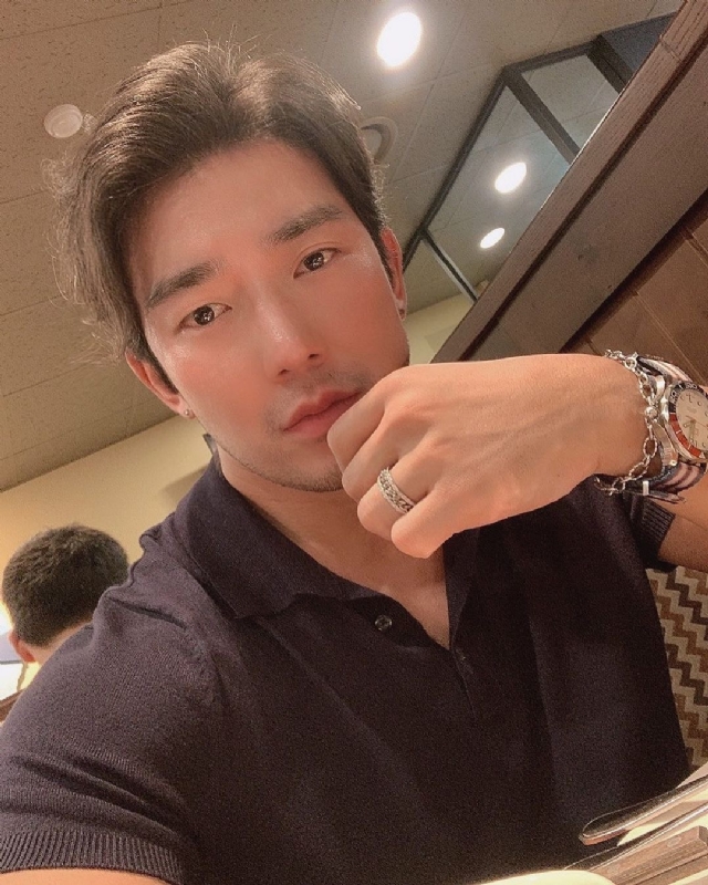 Abel的第一张照片--认干亲服务网