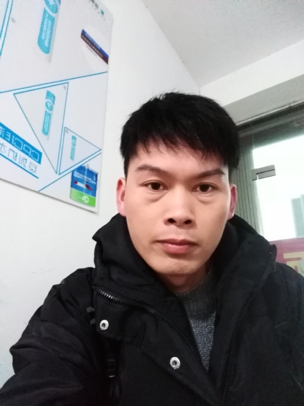 微笑的第一张照片--认干亲服务网