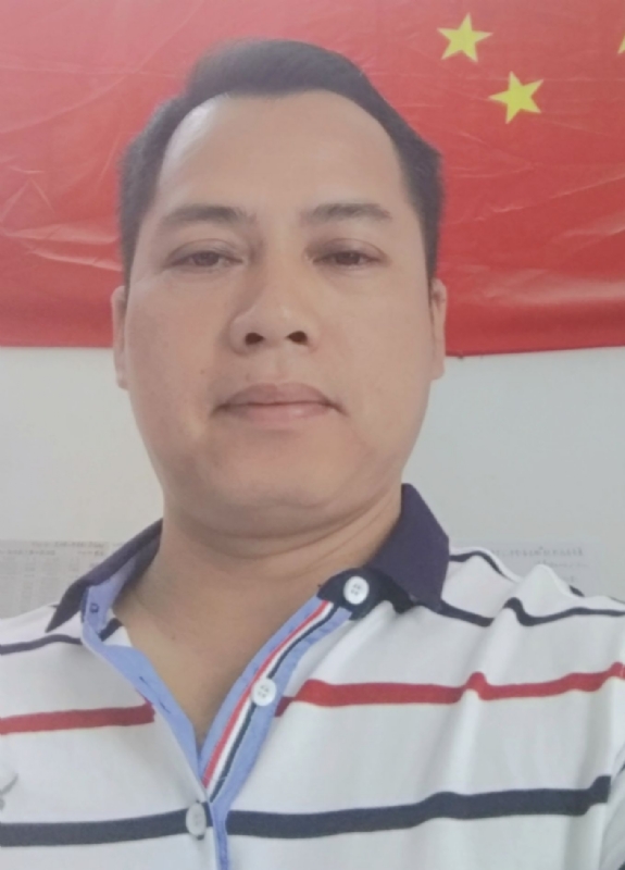 隆哥的第四张照片--认干亲服务网