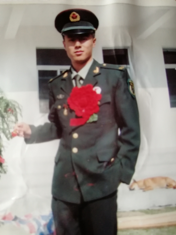 小虎的第一张照片--认干亲服务网