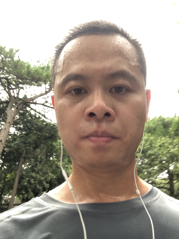 猩猩巨呃的第二张照片--认干亲服务网