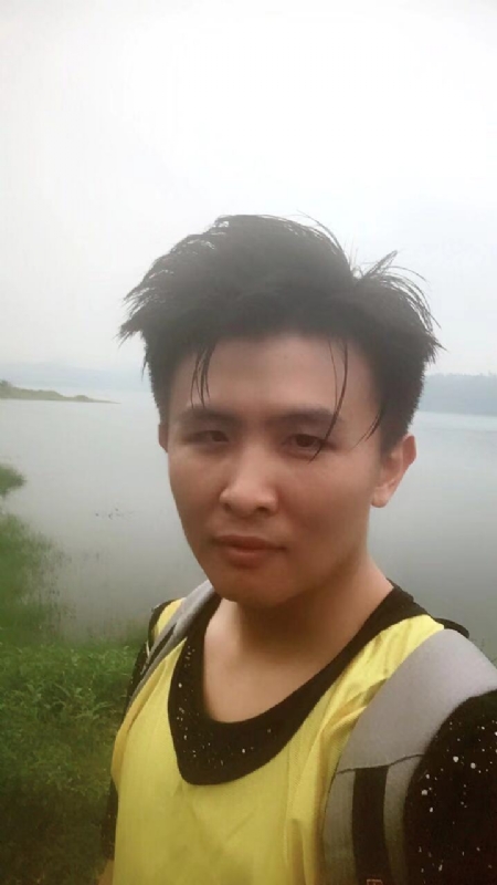 阳光与自由的第一张照片--认干亲服务网