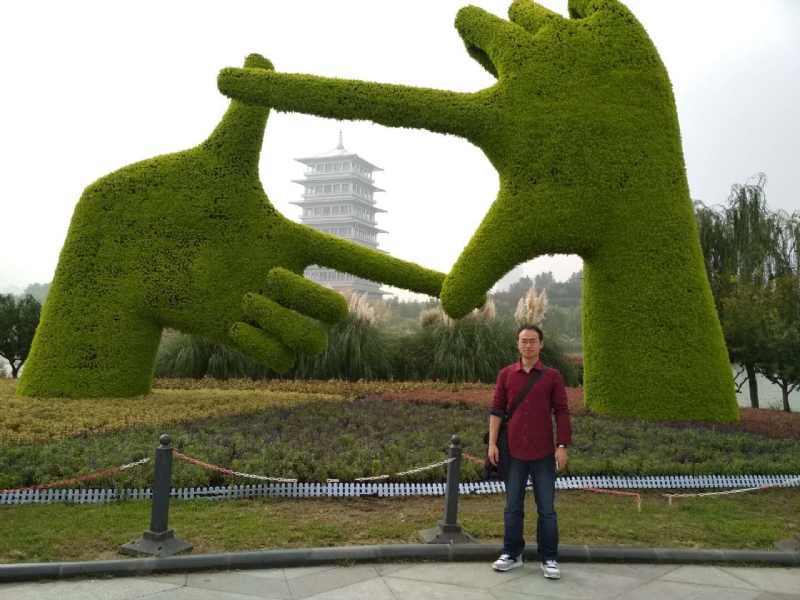 阳光的第一张照片--认干亲服务网