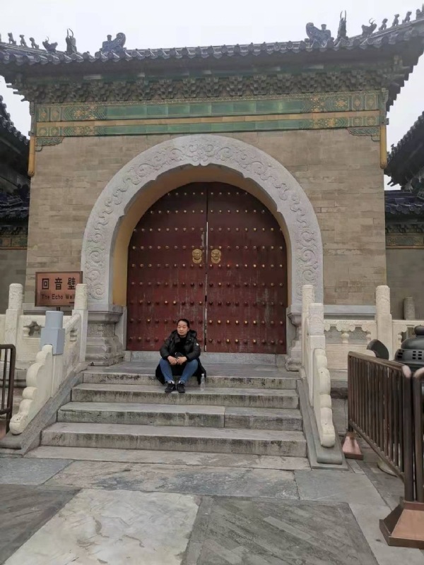 吾笨如牛的第一张照片--认干亲服务网