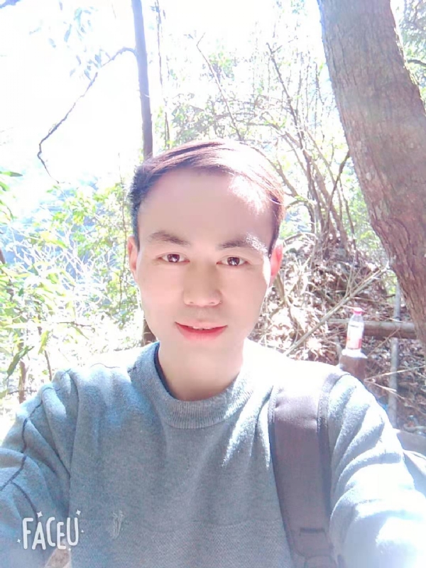 阿龙的第一张照片--认干亲服务网