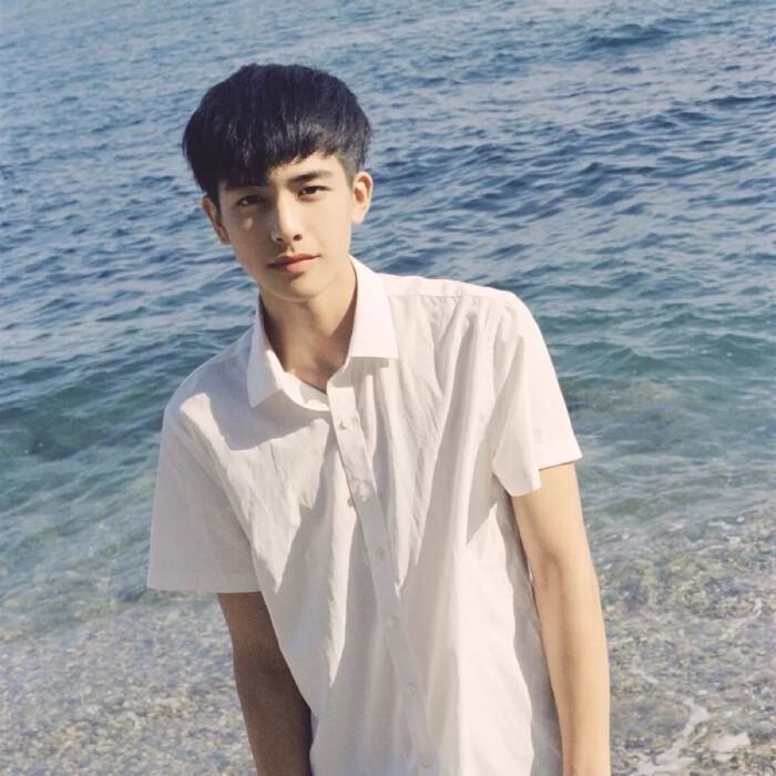 啊巴啊巴的第一张照片--认干亲服务网