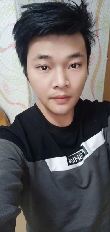 王冰的第一张照片--认干亲服务网