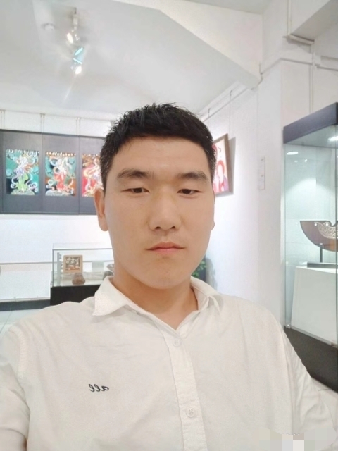 自律人生的第一张照片--认干亲服务网